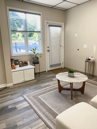 Hair Salon Suite for Rent in Windsor Locks, CT