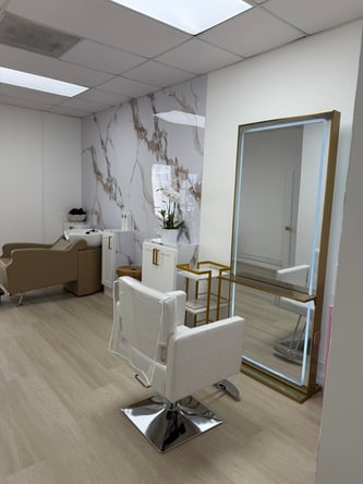 Beverly Hills Luxury Salon Chair Rental for Established Stylists (Part-Time)
