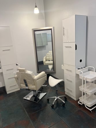 Hair Station and Private Room for Rent