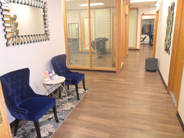 Centennial Salon Suite – $375.00 per week (Centennial)