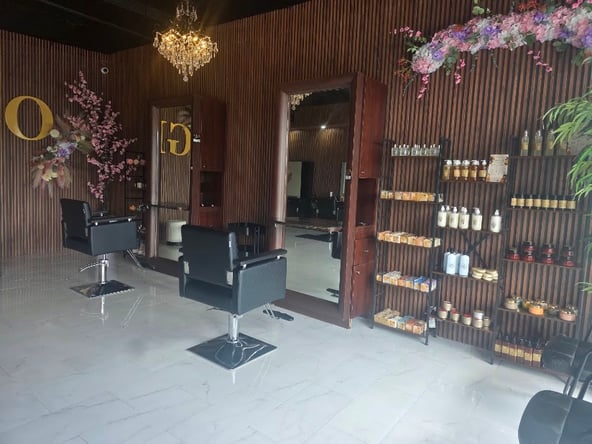 North Miami Beach | Salon Chair & Private Room Rentals | Newly Renovated