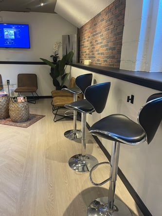 Salon Suite Rental in Old Town Alexandria