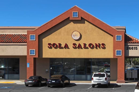 Sola Salon Studios in Santa Clarita, CA – Salon Suite for Rent