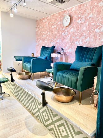 Nail Stations for Rent in a Non-Toxic Studio – Anaheim Hills