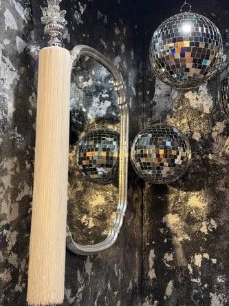 Luxury Booth Rental in Lady Lake: Grow Your Clientele at The Velvet Collective