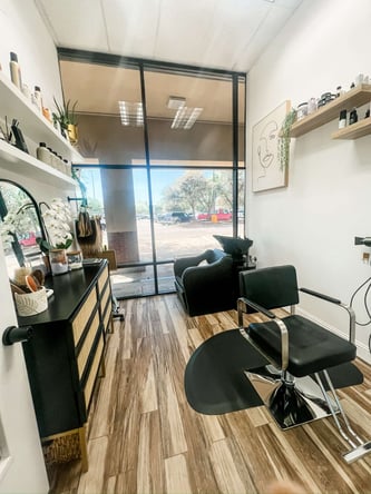 Freshly Renovated Suites Close to Southlake Town Center