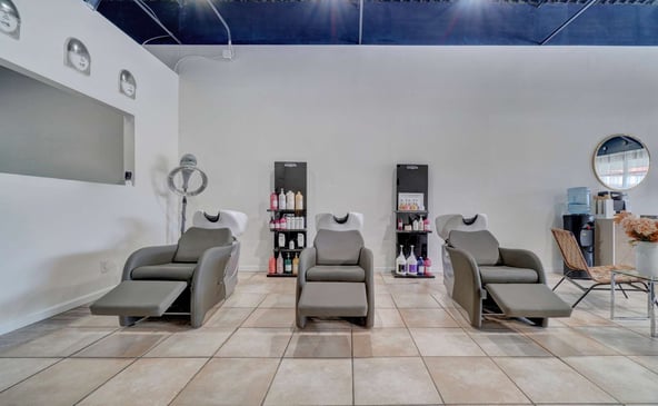 Hairstylist Booth Rental Available in Upscale Salon on Shore Drive
