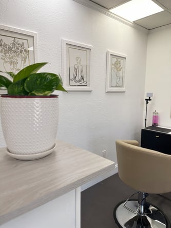 Salon Booth Rental – Prime South Tampa Location!
