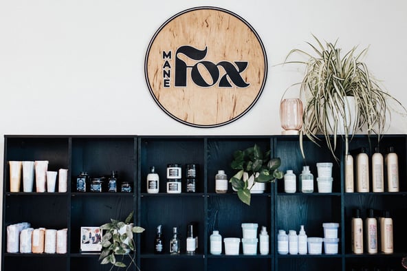 Premium Chair Rental at Mane Fox Salon in Fair Oaks, Sacramento – Flexible Terms!