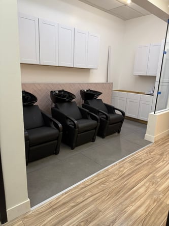 Salon Suite’s available in Sandy right off the freeway.