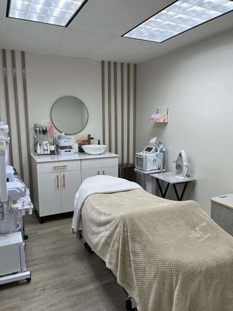 Private spa room available for rent