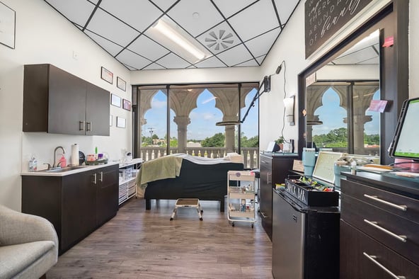 MY SALON Suite in Shenandoah, TX – Salon Suite for Rent