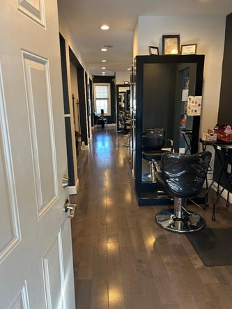 Hair Salon Chair Rental (2 weeks free) (West Hartford, CT)