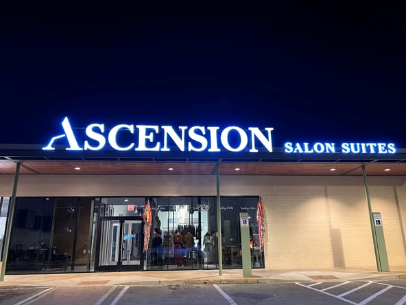 We’ve got BIG news!  Ascension Salon suites is offering a limited-time special leasing offer! 