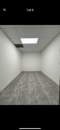 Salon Suite $250-$450 weekly