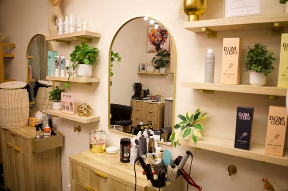 Sola Salon Studios in Reading, MA – Salon Suite for Rent
