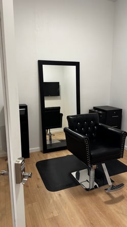 Salon Suites in Fair Oaks