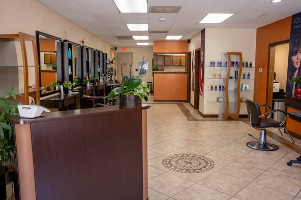 Salon Chair for Rent – Burbank