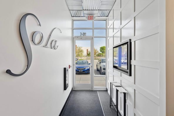 Sola Salon Studios in Horsham, PA – Salon Suite for Rent