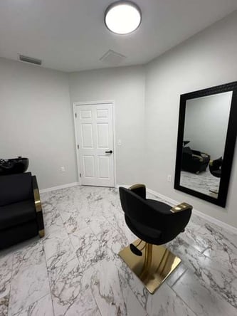 Luxury Salon Suite Rental