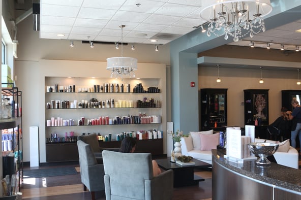 Salon Station Available For Rent
