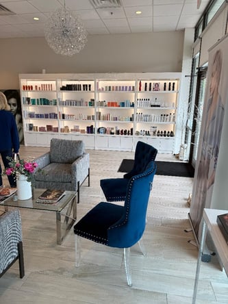 Chair Rental in High End Luxury salon (G2 Backstage Salon and Spa)