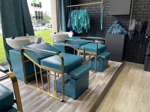 Everything Chic Salon Suites Studios