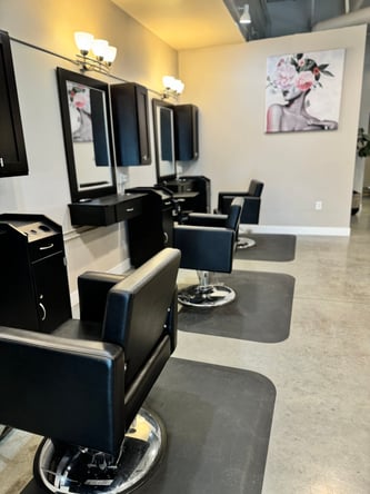 Hairstylist booth & esthetician room rent Specials!