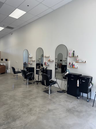 📍 The Hive Hair Studio – Granada Hills, CA