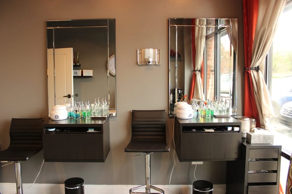FREE MONTH – Salon Suite for Rent! South Charlotte