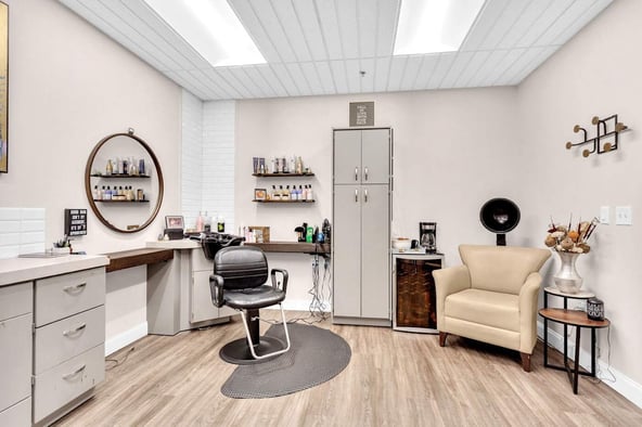 Sola Salon Studios in Duluth, GA – Salon Suite for Rent