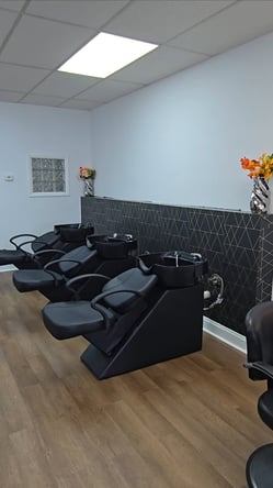 Hair Work station for rent