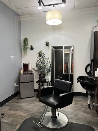 Salon Lofts in Winter Garden, FL – Salon Suite for Rent
