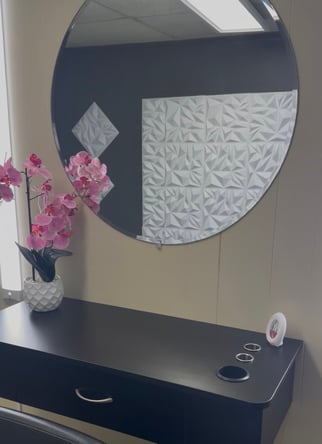 Booth Rental Available at Beauté Haus