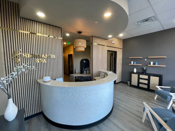 Highlands Ranch – Esthetician Room for Rent, right next to town center!