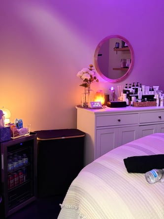 Beach front Esthetician suite / Daily or Monthly Rate / Great Value / Fully furnished