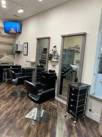 Salon booth rent