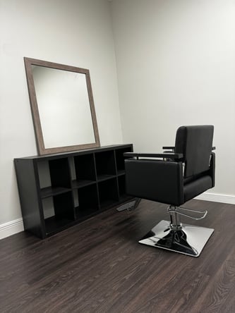 Salon Suites for Rent