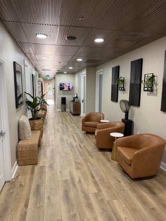 New Salon Suites