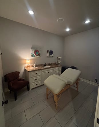 Chair/Private Room Rental at Spa Hacienda