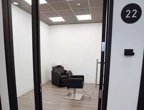 Brand New Premium Salon Suites for Rent – Beauty Bungalows Roseville Fairway