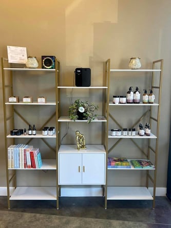 Semi-Private Styling Stations at La Bella Vita Salon — Torrance