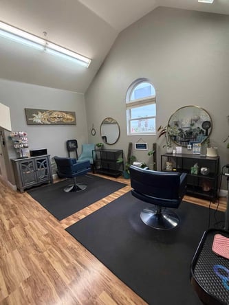 Styling Chair Available in a Chill, Boutique Salon in Santa Clara