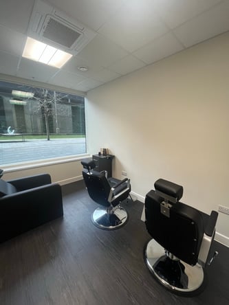 Premium Salon Suite for Rent – Phenix Salon Suites, Birmingham City Centre