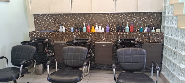 Chair Rental in Thriving Community