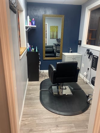 2 Salon Stations in Madeira, OH: $400/Month for Your First Year!