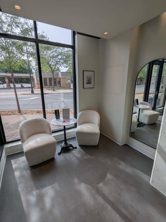Flexible Treatment Rooms & Open Beds for Rent — 50th & France, Edina MN | LABB Collective