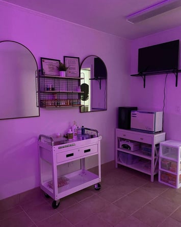 Modern, Luxurious Salon & Studios