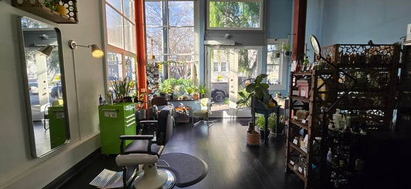 Booth Rental in eco-friendly/organic salon