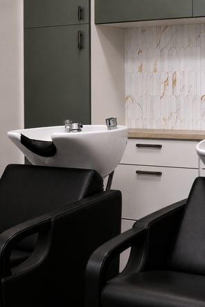Salon Suite looking for its PERFECT stylist